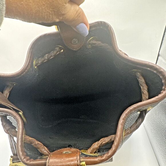 Vintage Dooney & Bourke Drawstring Bucket Bag Backpack purse Black Brown Leather - Picture 6 of 13